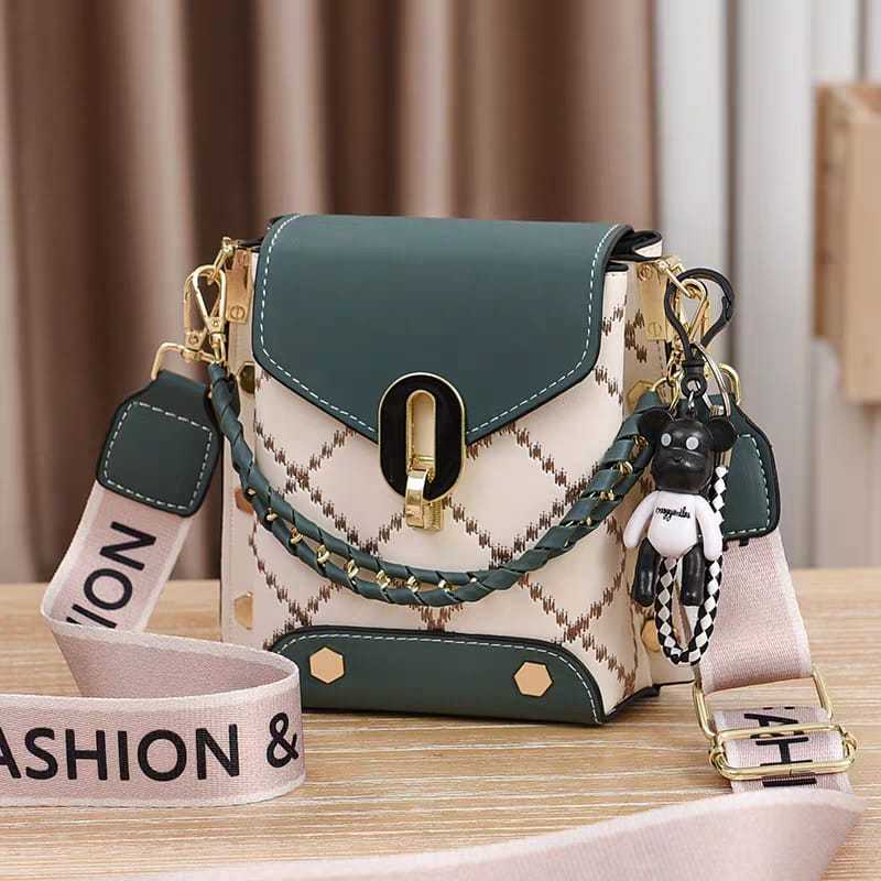 BOLSA FEMININA PEQUENA PORTA CELULAR TRANSVERSAL BELA POPULAR COD-6011