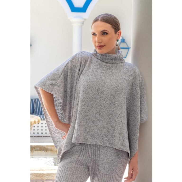 Poncho de Tricot Feminino Sem Manga Gola Alta Role