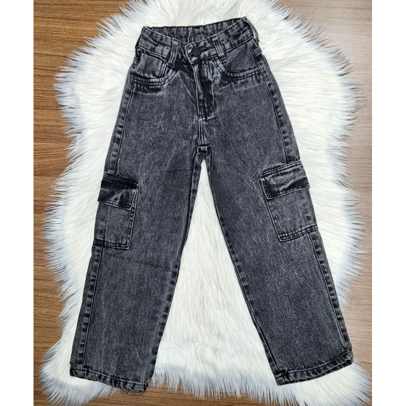 Calça cargo jeans feminina infantil e juvenil blogueira