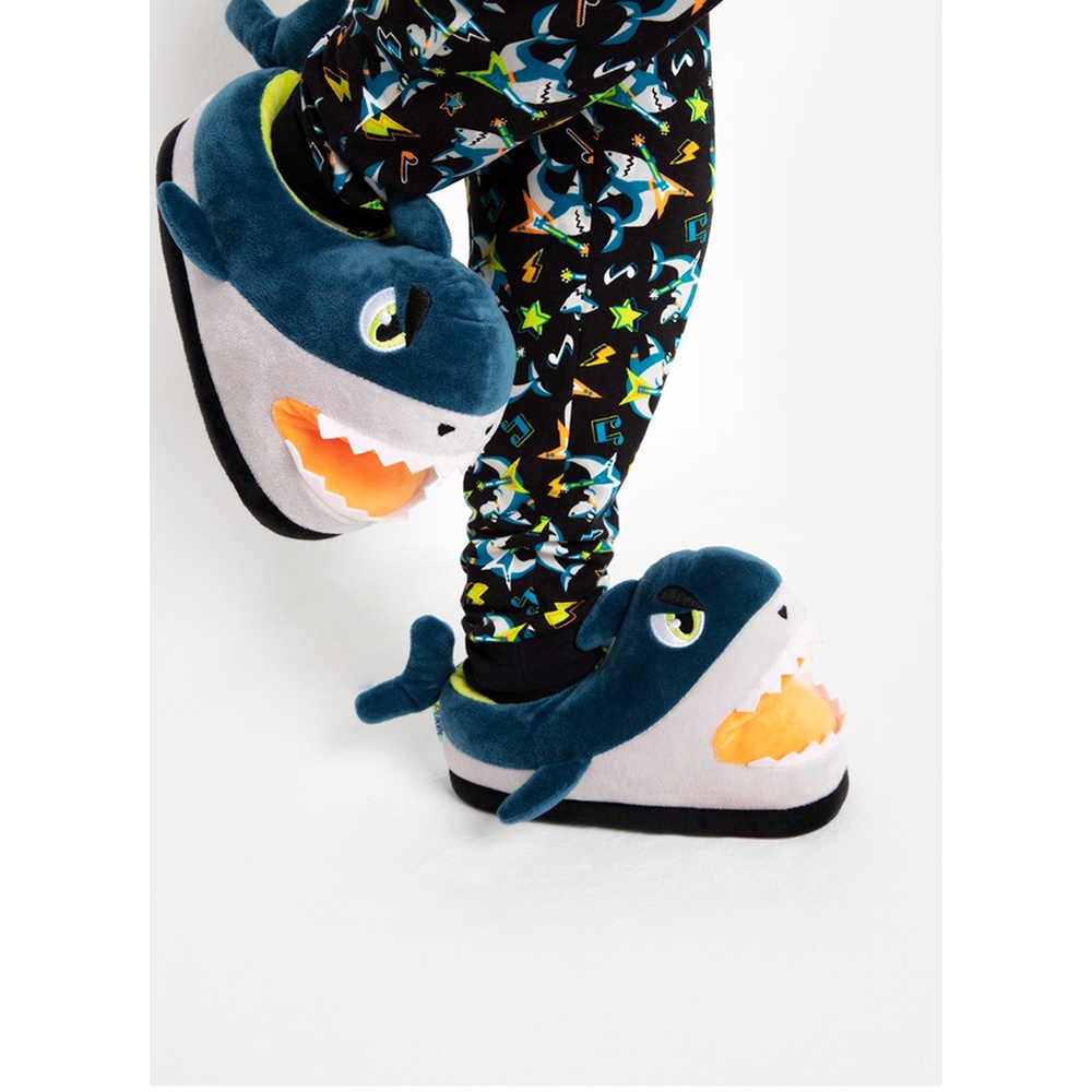 Pantufa Menino Tubarão Rockstar – Puket