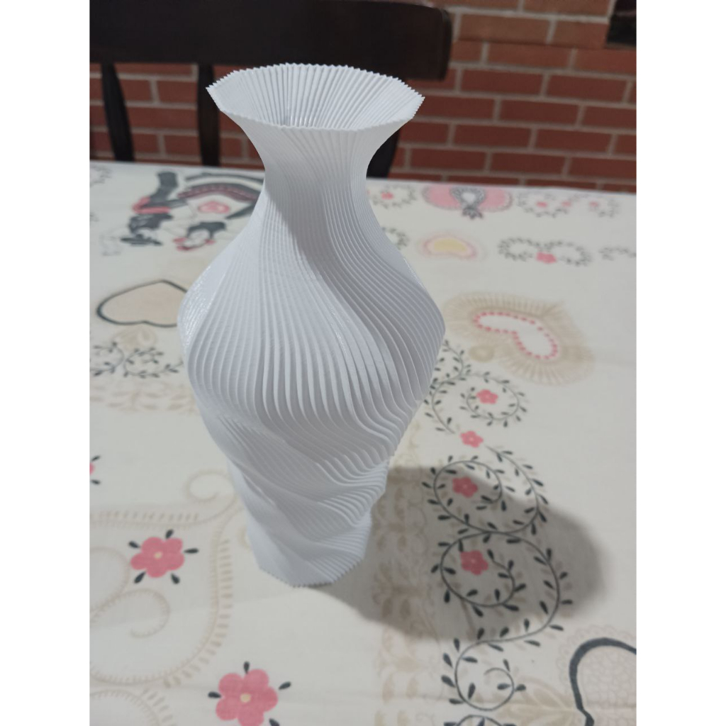 Vaso Decorativo Biodegradável – Modelo Ondulado