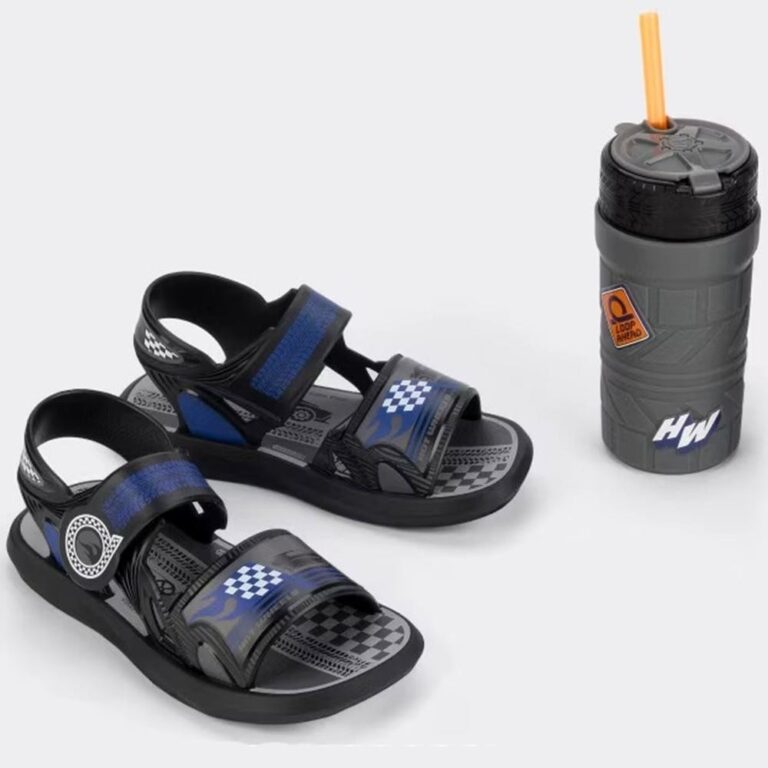 Sandália Grendene Kids Hotwheels Cup Menino ̵