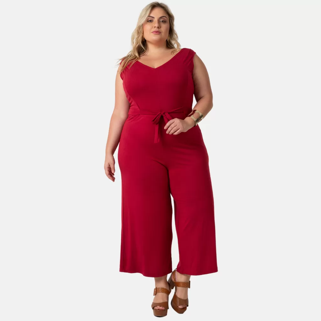 Macacão Pantacourt Decote V Feminino Plus Size 103742-A