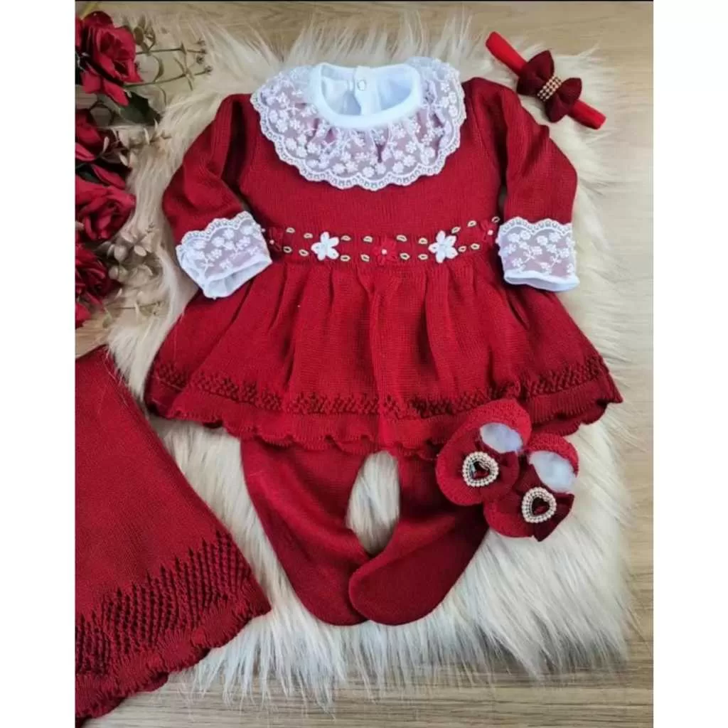 Saída de Maternidade de Luxo em Tricot 3 peças: Vestido Calça e manta