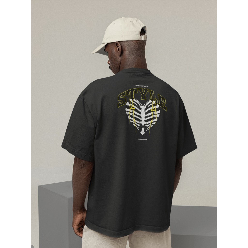 Camisa Camiseta Oversized Gola Alta Streetwear Masculino Urbano Treino Preto e Off Whte Estampado –