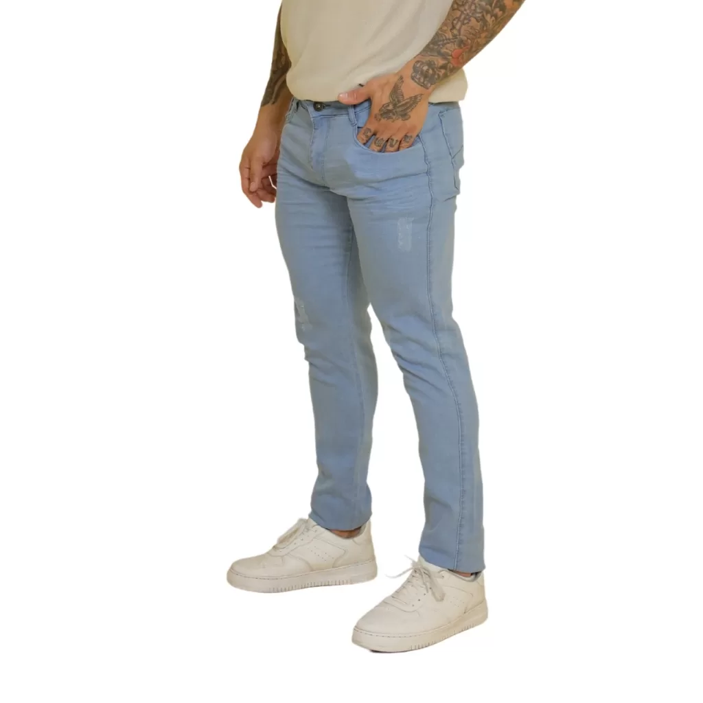 Calça Jeans Masculina Clara com Destroyed na Coxa e Joelho e Plissado no Bolso