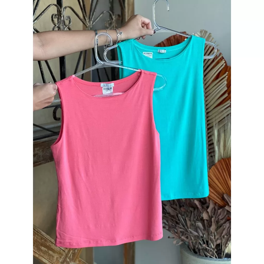 Kit 2 regatas feminina plus size malha lisa