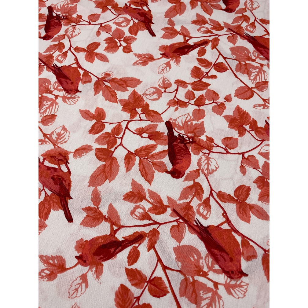 Tecido Tricoline Estampado 100% Algodão – Folhas e Pássaro vermelho