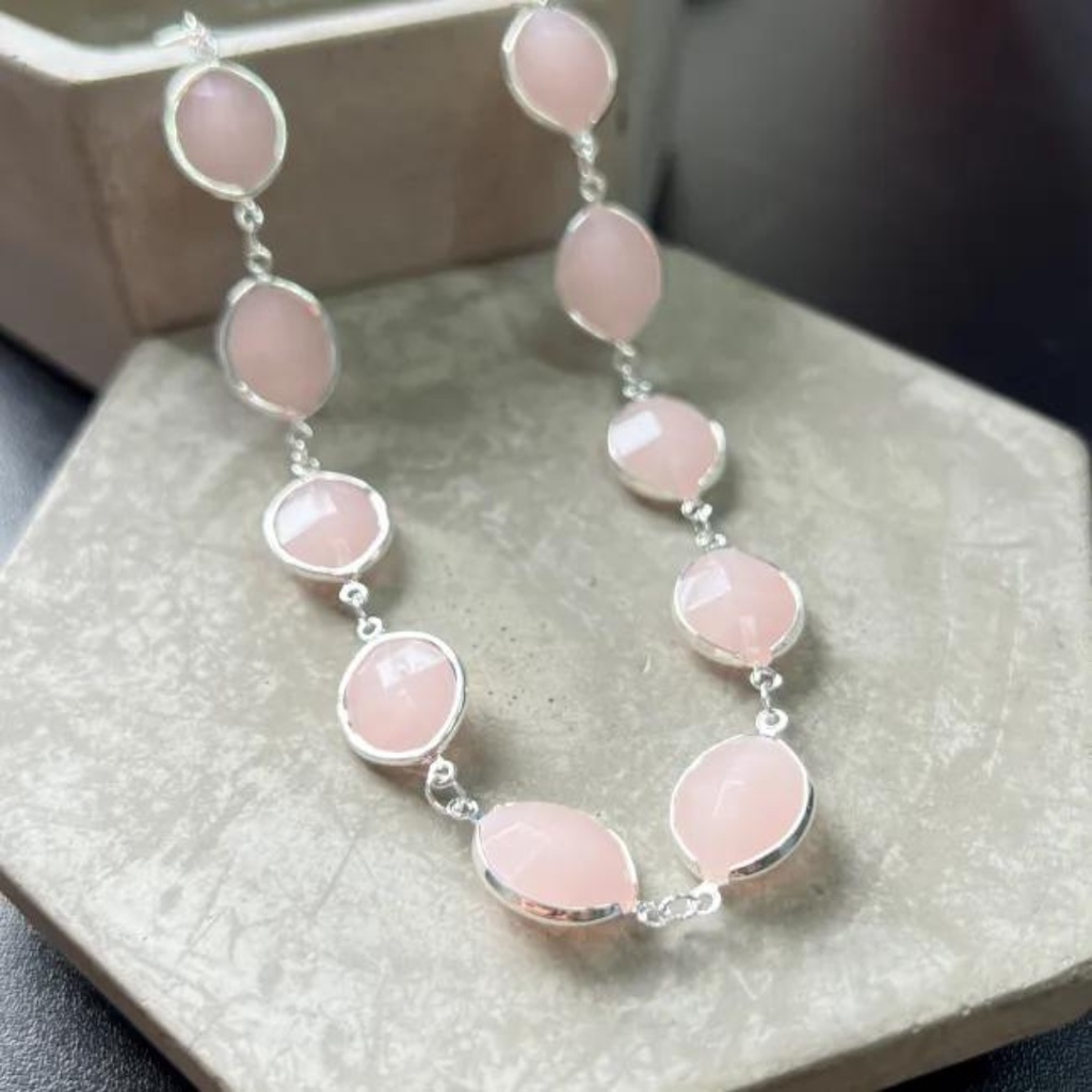 Colar Feminino Oval Pedra Rose 45cm Fecho Tradicional Banhado