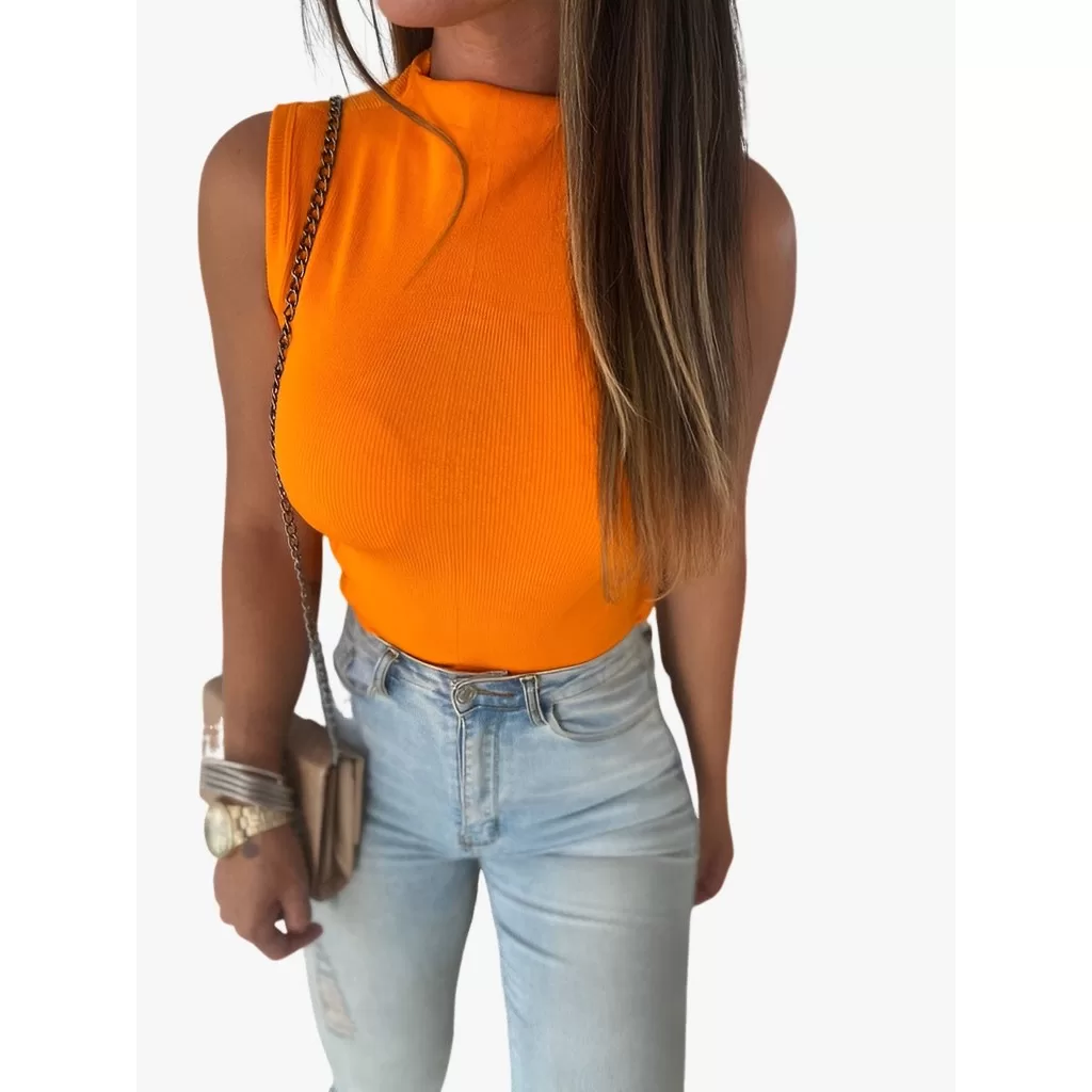 Blusa Feminina Gola alta Canelada Sem Manga Básica Regata