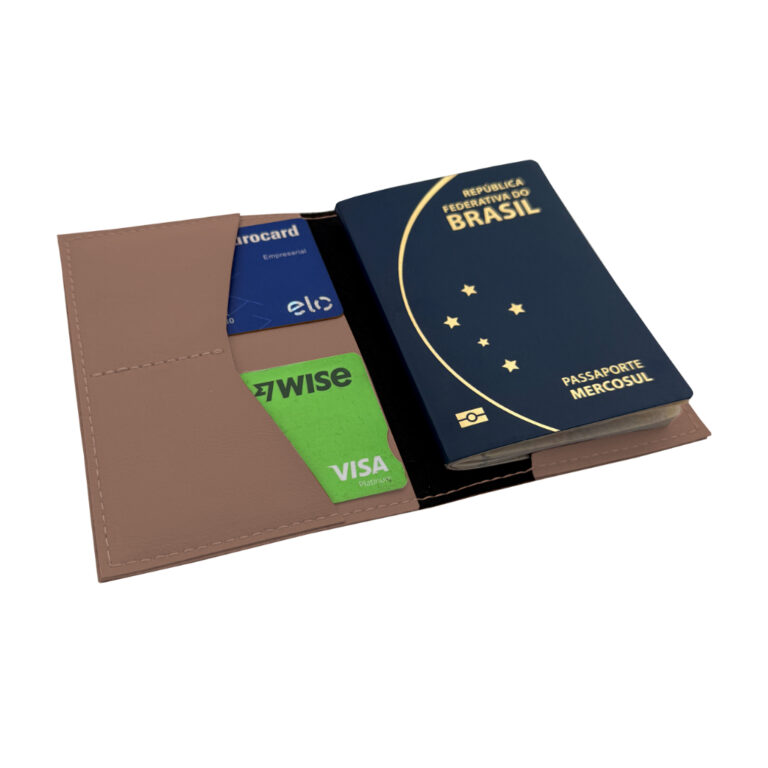 Capa para Passaporte em Couro Sintético Premium N