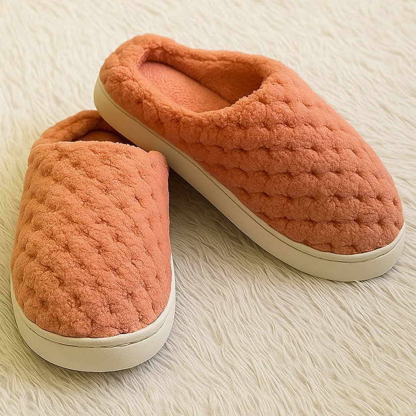 Pantufa Chinelo de Inverno Com Solado em Borracha Antiderrapante Bolinhas QF-128