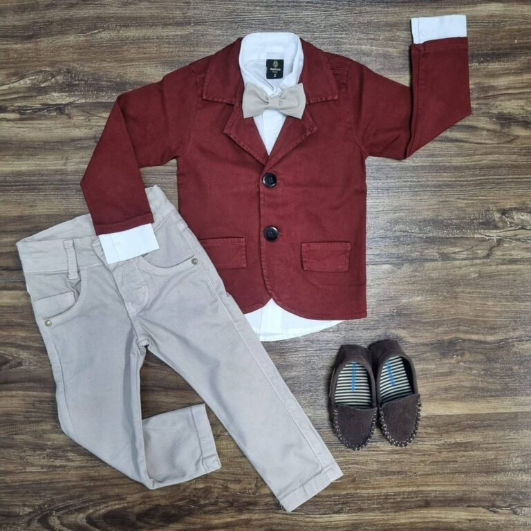 Conjunto Infantil Blazer Vinho com Calça Nude