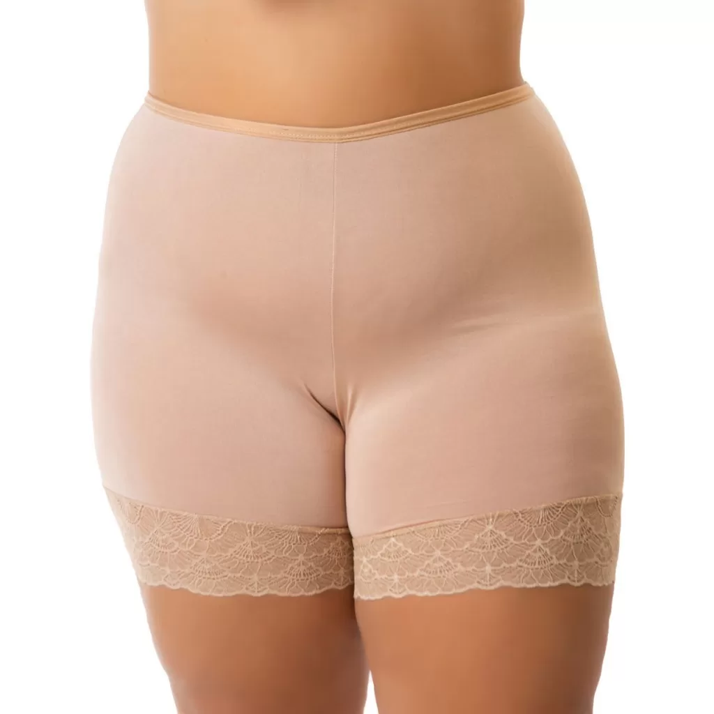 Short Anágua Plus Size Segunda Pele Liso com Detalhes em Renda Confortável