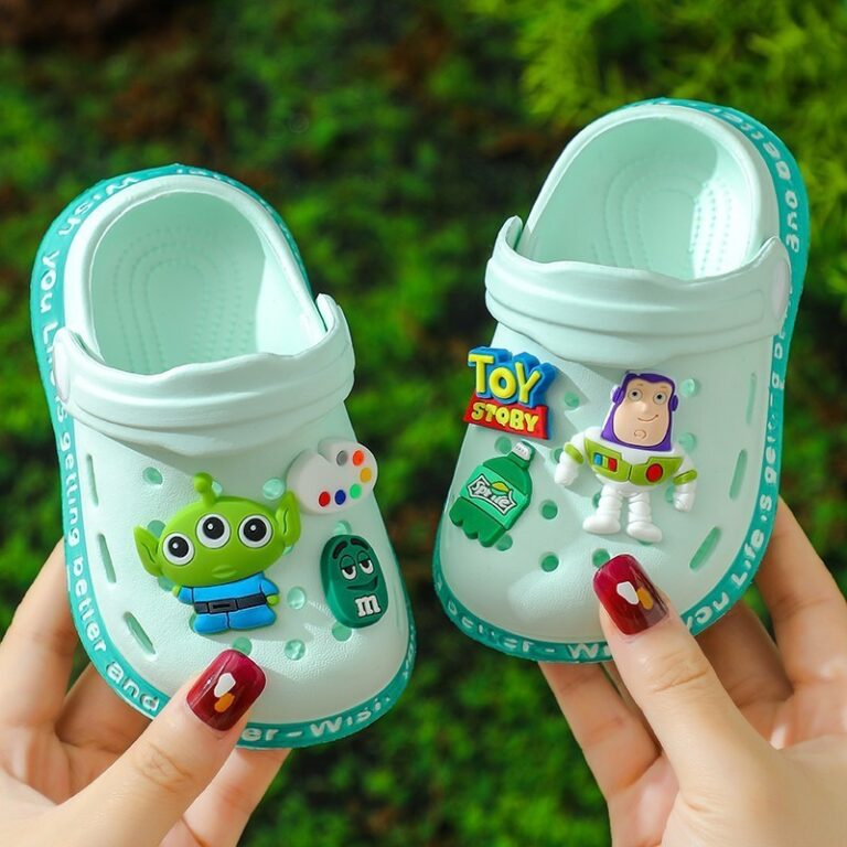Sapatos de Buraco para Crianças Buzz Lightyear Ca