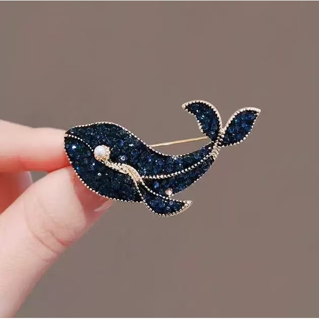 Broche de strass de pérola de baleia roupas fixas
