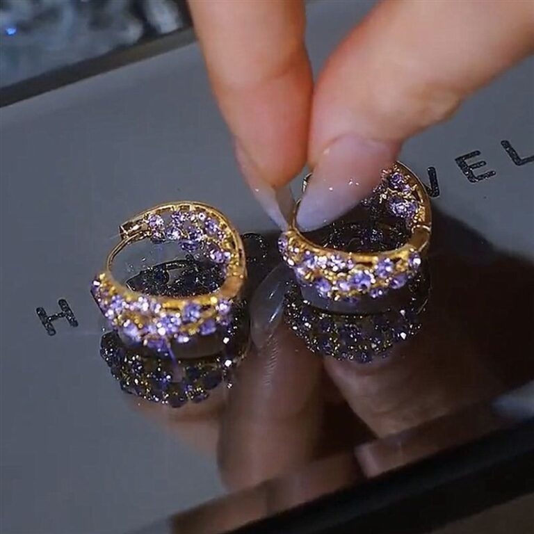 Novos Brincos de Argola Roxos Elegantes com Diaman