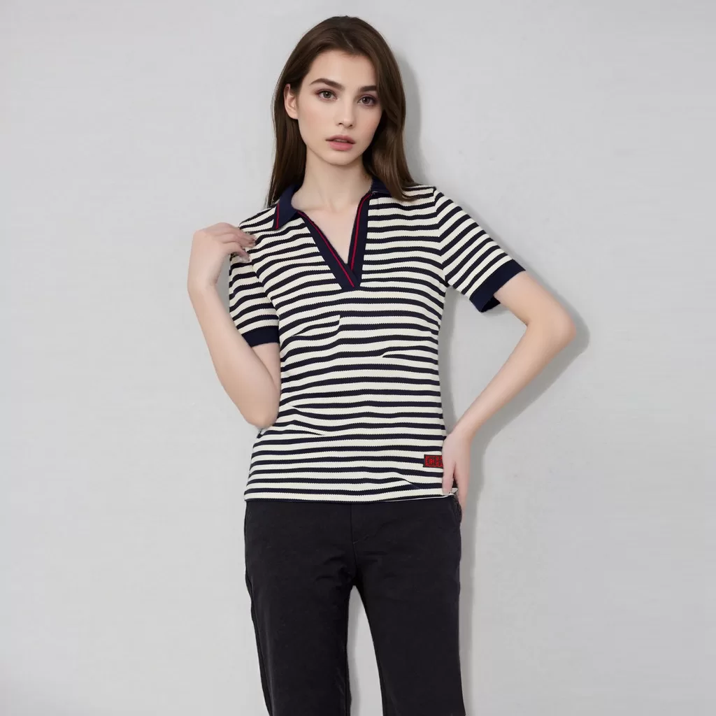 Camiseta Feminina Nova Malha Simples Listra Com Decote Em V Topo Feminino