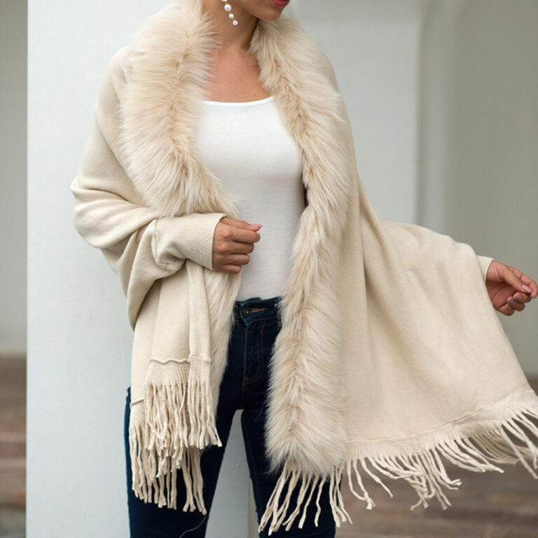 Shawls De Inverno E Embalagens De Peles Com Capas 