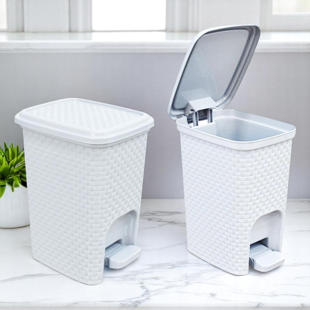 Lixeira 7L Pedal Com Tampa Rattan Ideal Para Banheiro Cozinha Escritório Casa