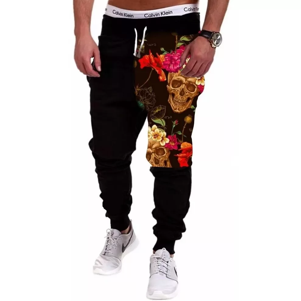 Calça Masculina de Moletom Estampada por Sublimação Caveiras Flores Fundo Marrom A249