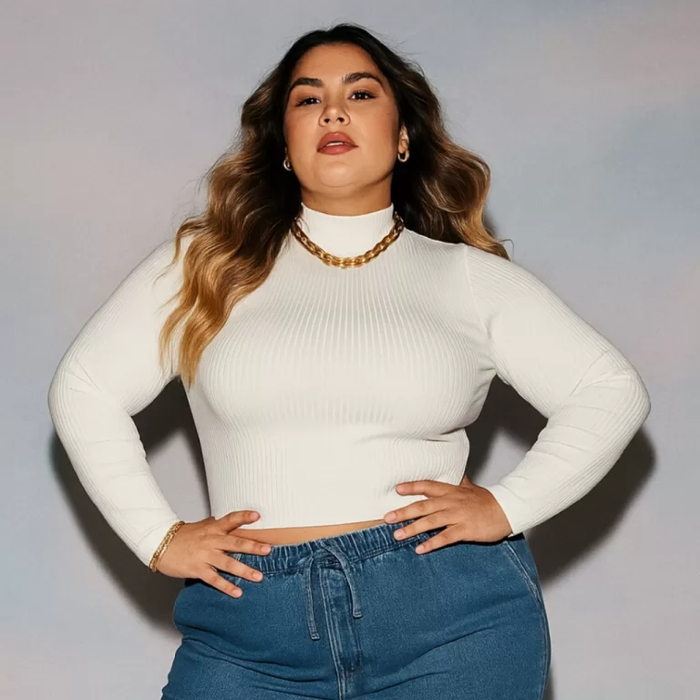 Cropped Manga Longa Plus Size Gola alta Canelado a