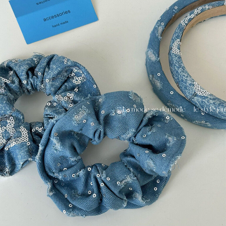 Grampo de Cabelo de Jeans Azul com Lantejoulas Vin