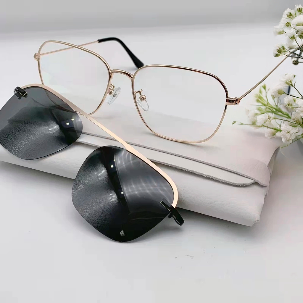 Óculos Masculino 2 em 1 Armação para Grau com Clip-On Solar Polarizado e UV400