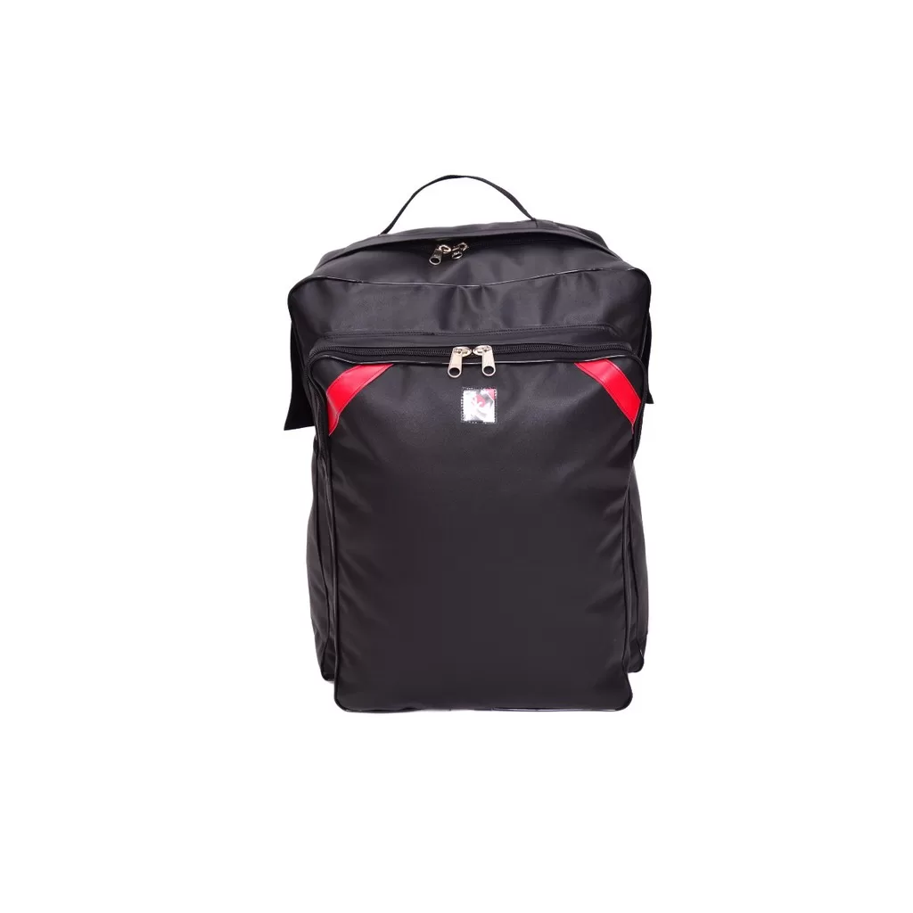 Mochila Motoqueiro Grande  feita com a tecnologia da capota marítima, impermeável e resistente.
