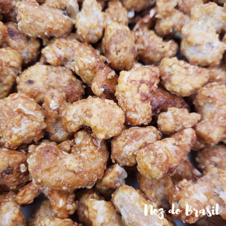 Castanha-de-Caju Caramelizada com Gergelim –