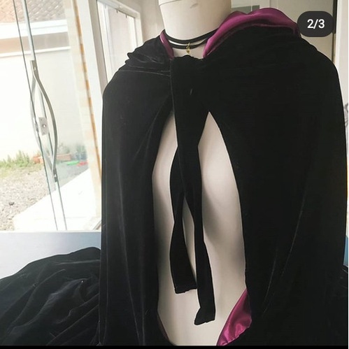 Capa Capuz Medieval Dupla Preto com lilás/Roxo