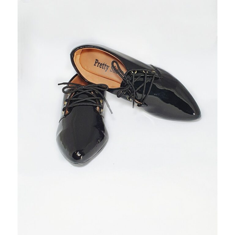 Tênis oxford helena verniz feminino bico fino mod