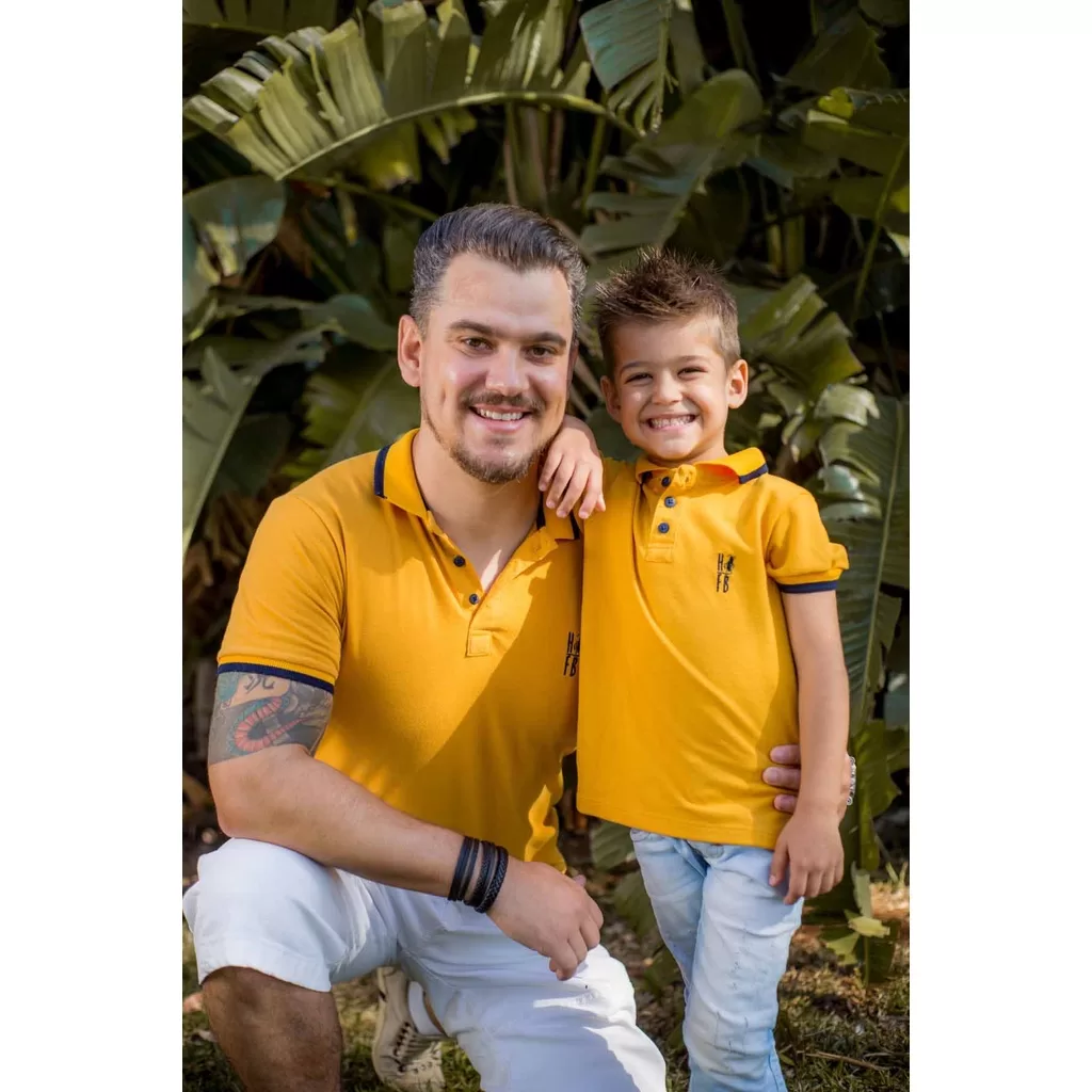 PAI E FILHO > Kit 02 Camisas ou Body Polo Mostarda [Coleção Tal Pai Tal Filho]