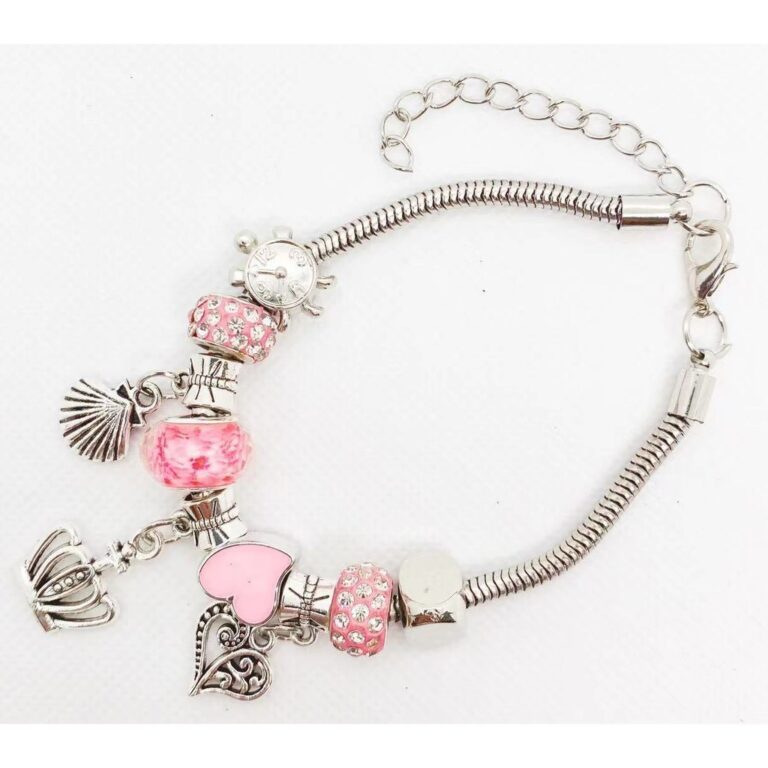 Pulseira Berloques Prateada Estilo Feminina Presen