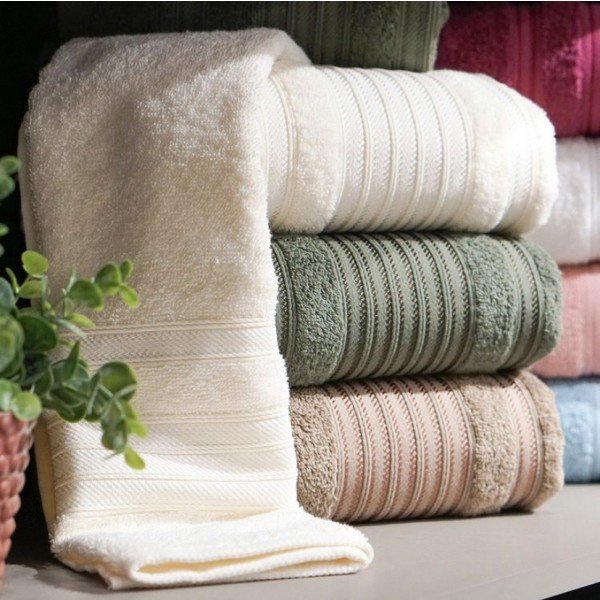 Kit Jogo 2 Toalhas De Banho Linha Luxo Prime Flore