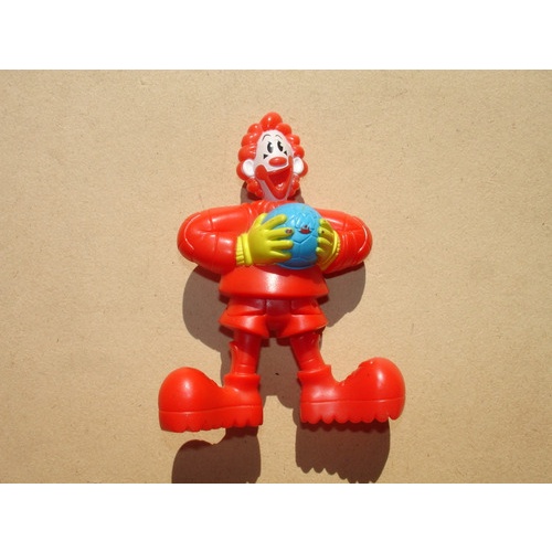 Mc Donalds Ronald Mc Donalds Com Bola Mao Monta De