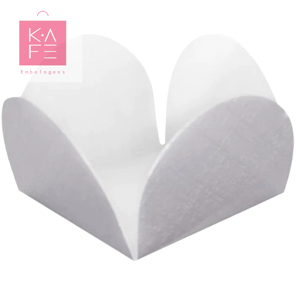 Forminha 4 Pétalas para Doces de Papel Reforçado  CORES  3,5×3,5×2,5cm Kafe Embalagens