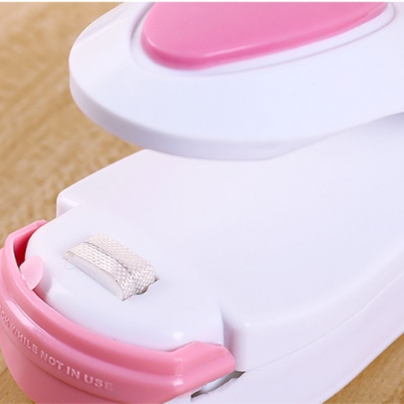 2 Máquina Portátil Seladora Plástico Para Cozinha Veda Comidas E Legumes Promoção