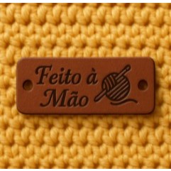 Kit 100 Etiquetas De Couro Sintético Para Crochê