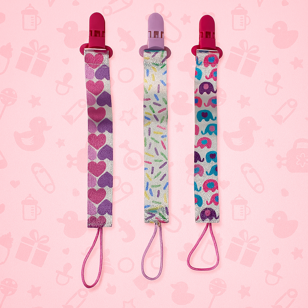 Kit 3 Prendedor de Chupeta Bico para Menina com Presilha e Cordão Feminino