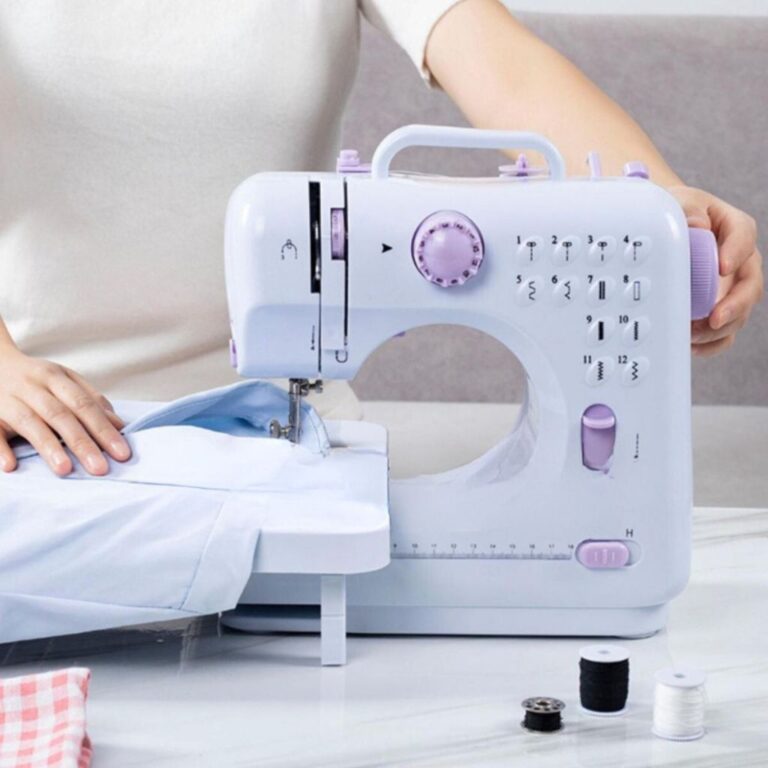 Mini Máquina De Costura Multifuncional Doméstica