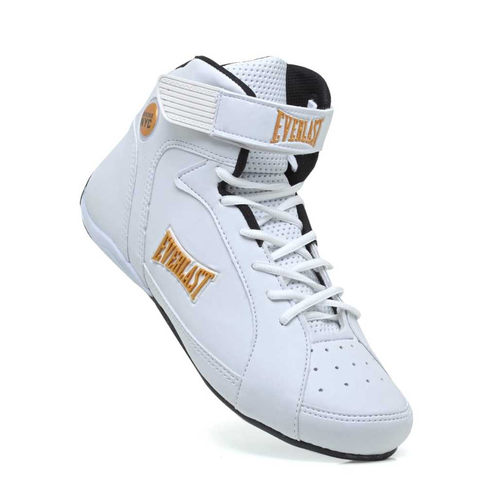 Botinha tênis Caminhada Academia em promoção.