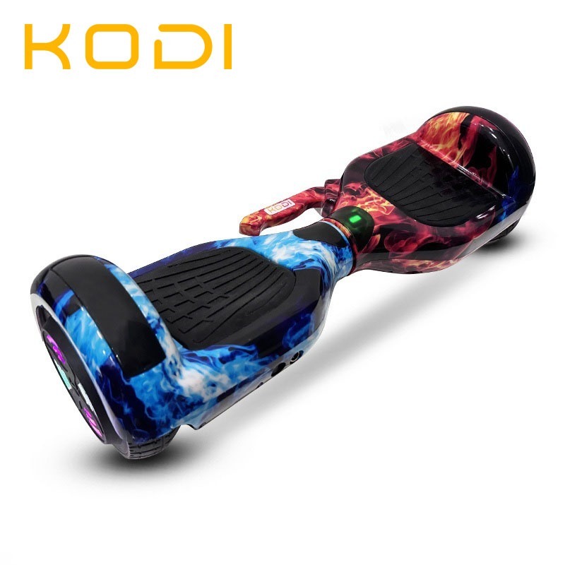 Hoverboard LED Skate Eletrico Exclusivo 6,5 Polg Vem com e Bluetooth caixa de som P10