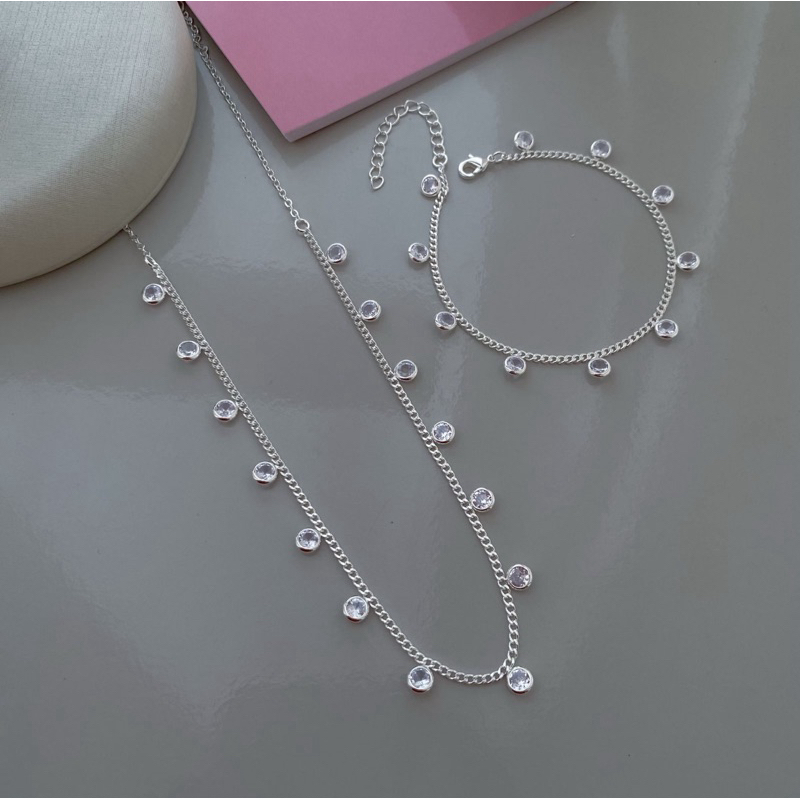 conjunto pontos de luz pulseira e colar