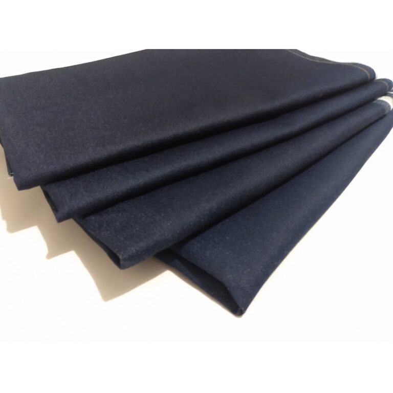 1 Kg tecido jeans azul escuro com elastano e leves