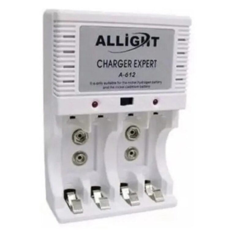 Carregador De Pilha AA x AAA e Bateria 9V Mox 2600