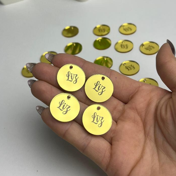 Tag Em Acrílico Com Nome Personalizado 2cm Etique