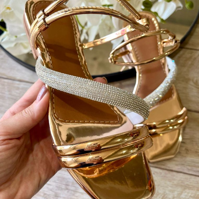 Sandália Feminina Rasteirinha Strass Rasteira Pla