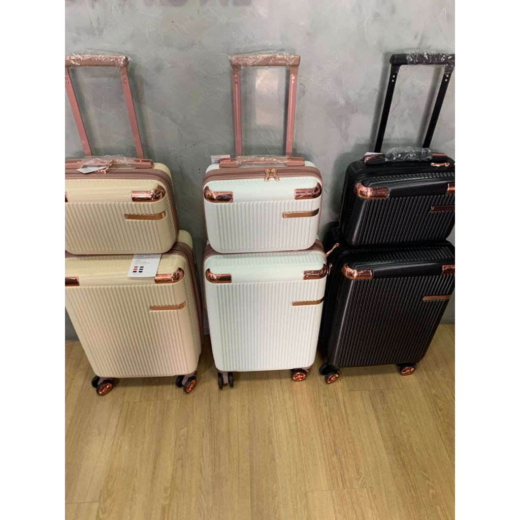 Mala ou Conjunto Super luxo Mala de Bordo 10kg com Frasqueira ABS ANAC, Extensor e Rodinhas 360.