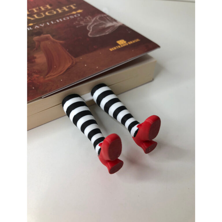 Marcador de Página Perninhas – Meia Listrad